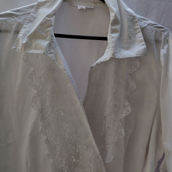 JM Collection blouse  - Picture 9 of 10